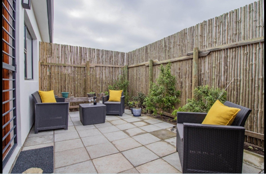 2 Bedroom Property for Sale in Bettys Bay Western Cape